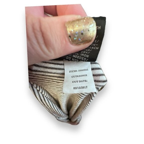 Women’s torrid 1 Striped Tribal Cut Out Embroidered Hip Knot Tank Top 14 16 1XL - Picture 10 of 10